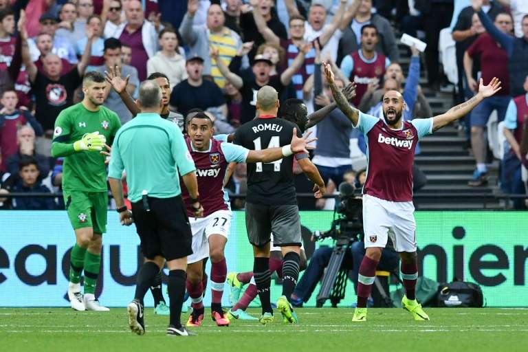 Bilic Fumes At West Ham Flops Besoccer