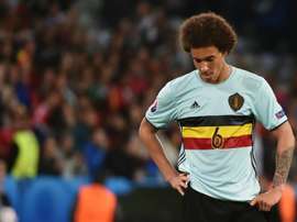 El centrocampista belga podría regresar al fútbol europeo. AFP