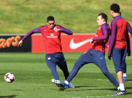 El choque es de vital importancia para Inglaterra. AFP