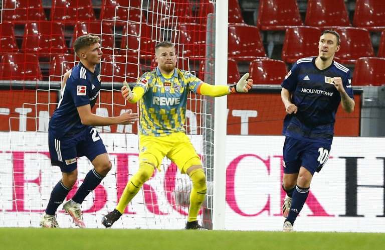 View Union Berlin Fans Build Stadium Background