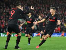 Marcos Llorente marcou dois gols na prorrogação para eliminar o Liverpool. AFP