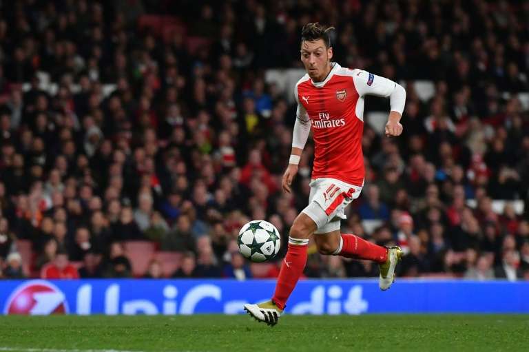 Ozil Treble Sanchez Gem Inspire Rampant Arsenal Besoccer