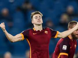 Roma forward Stephan El Shaarawy celebrates after scoring during the Italian Serie A football match against Frosinone at Romes Olympic stadium on January 30, 2016