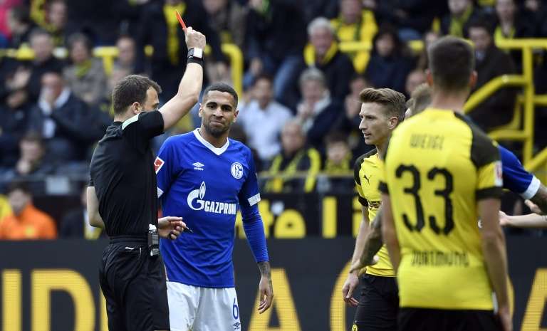 Split Loyalty For Klopp Ahead Of Dortmund Schalke Derby Besoccer