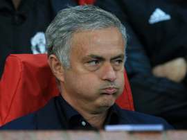 11 jugadores... y Mourinho, en el alambre. AFP