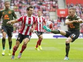 Charlie Austin marcó en el primer minuto de partido ante los 'toffees'. AFP