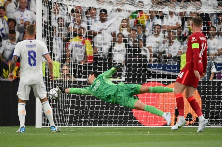 Klopp no olvida la última final contra el Madrid: Ese cabr*n de Courtois tenía 12 manos