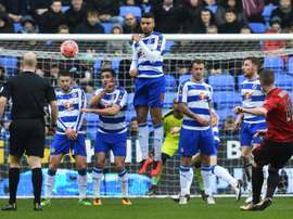 West Bromwich Albions midfielder Chris Brunt (R) takes a free kick during the FA cup fifth round football match between Reading and West Bromwich Albion on February 20, 2016