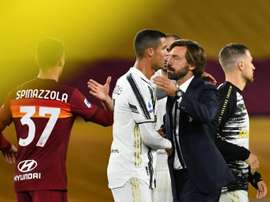 Pirlo s'agenouille devant CR7. AFP