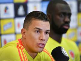 Colombia's Uribe delighted to encounter 'ball-playing' Chile