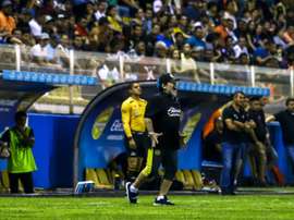 Maradona da el primer paso hacia las semifinales. AFP