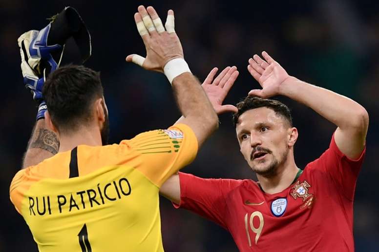 Portugal Hold Off Italy To Reach Nations League Semi Finals Besoccer
