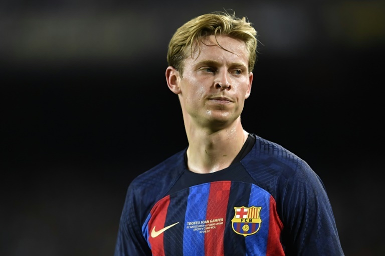 Frenkie de Jong pourrait être absent un mois et demi