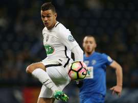 Paris Saint-Germains forward Hatem Ben Arfa controls the ball