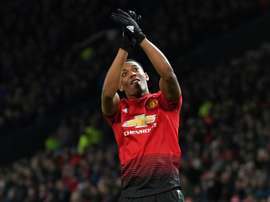 Sergio Romero se deshizo en elogios hacia Martial. AFP