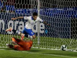 The Brazilian footballer wants to return to the Premier League, but it looks difficult. AFP
