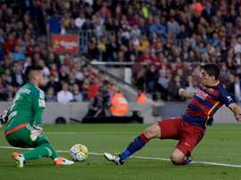 Diego Alves ne serait donc plus un problème pour la MSN l'année prochaine. AFP