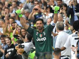 Gianluigi Buffon deverá fazer história neste sábado. AFP