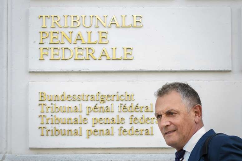 Ex Fifa Number Two Valcke Tells Swiss Trial Of Struggling With No Income Besoccer