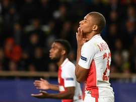 Kylian Mbappé et son coéquipier Thomas Lemar durant le match contre Dortmund, à Louis-II. AFP