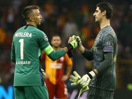 Courtois adorou o ambiente do Galatasaray. AFP