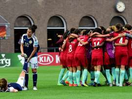 Les Portugaises fêtent leur victoire sur l'Écosse à l'Euro. Goal
