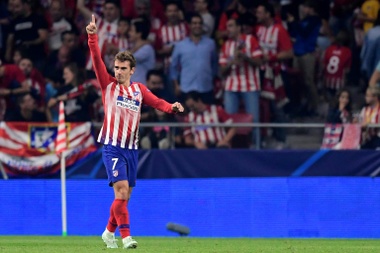 Griezmann subió su sueldo y el Atlético debe tener cuidado con el límite salarial. AFP