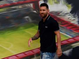 Reunião entre time de Beckham e pai de Messi aumenta rumores. AFP