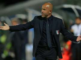 Di Biagio tem feito um bom trabalho nos sub-21 da 'Azzurra'. AFP