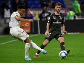 Trois matches de suspension pour le Lyonnais Marçal, deux pour Slimani. AFP