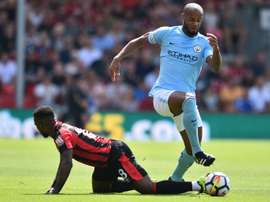 Kompany es duda para el choque del City ante el Watford. AFP