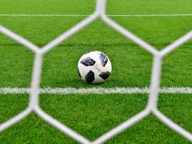 Le syndicat des joueurs Fifpro inquiet des baisses de salaires. AFP