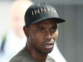 Le milieu brésilien Fernandinho quitte son hôtel de Kazan. AFP