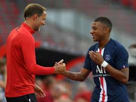 Tuchel esclareceu uma suposta discussão com Mbappé. AFP