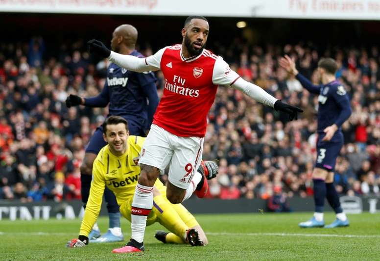 Lacazette wants to move to Atlético. AFP