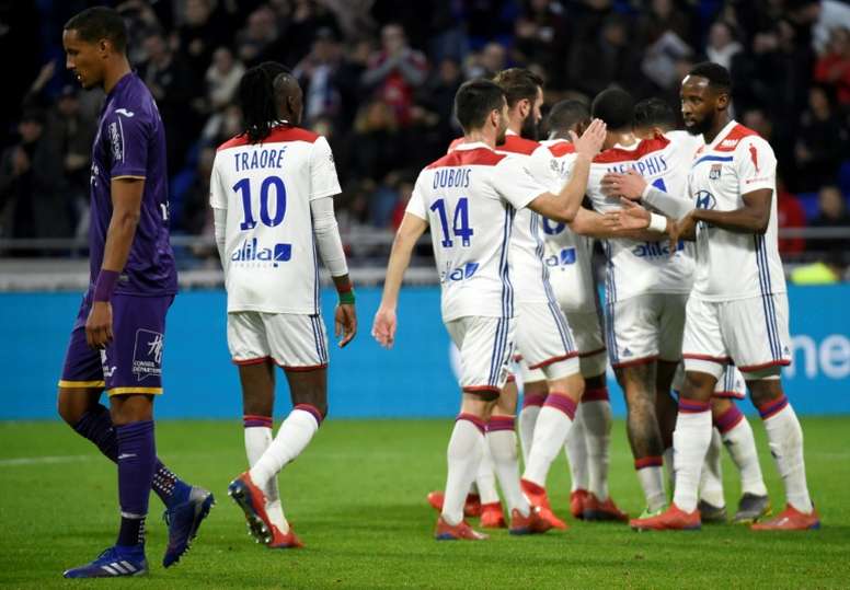 Les Compos Probables Du Match De Ligue 1 Entre Strasbourg Et Lyon Besoccer