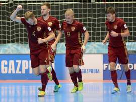 L'équipe russe victorieuse de l'Iran, en demi-final du Mondial de futsal à Medellin. AFP
