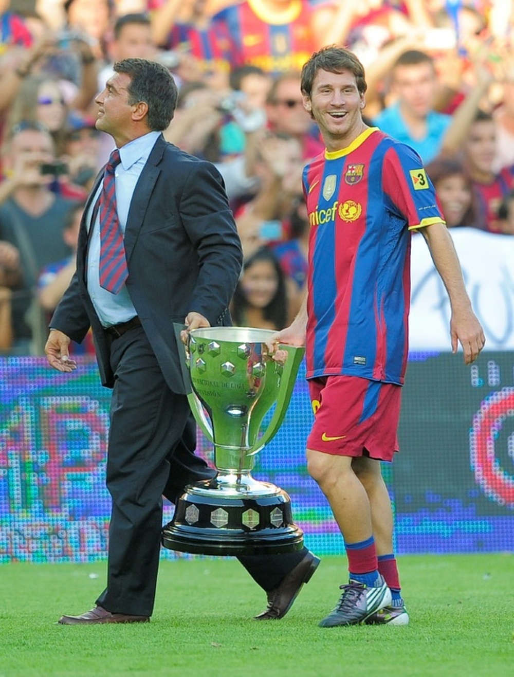 Laporta falou sobre o futuro de Messi. AFP