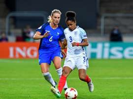 La milieu de terrain Amandine Henry lors du match contre l'Angleterre aux Pays-Bas. AFP
