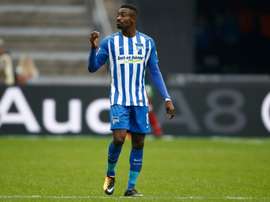 L'entraîneur de Kalou prend sa défense. AFP