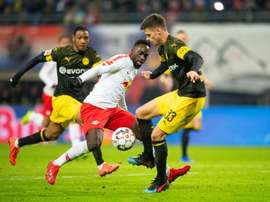 Le Barça se placera pour Weigl. AFP