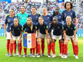 Les Bleues avant le match de phase de groupes du Mondial face au Nigéria. AFP