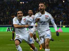 Le milieu de terrain espagnol de l'OL Sergi Darder exulte après son but contre le PSG. AFP