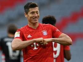Seul le FC Séville résiste à Lewandowski. AFP