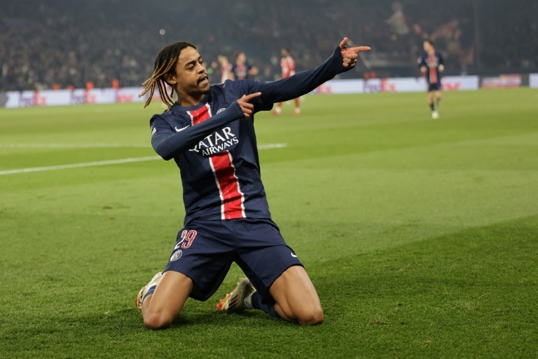 Bradley Barcola courtisé par Liverpool en plus du Bayern