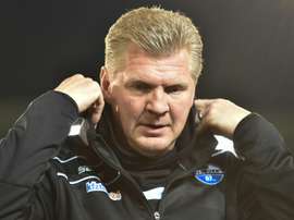 L'entraîneur du SC Paderborn Stefan Effenberg, le 5 février 2016 à Sandhausen. AFP