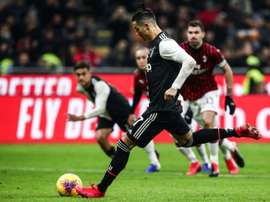 Arriva il decreto sul campionato. AFP