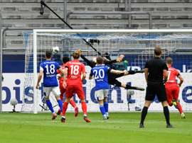 Schalke s'effondre à domicile contre Augsbourg. AFP