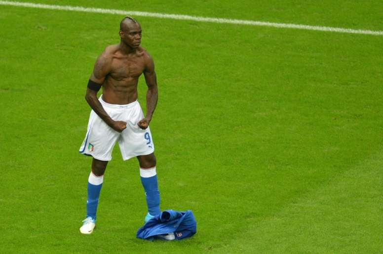 Balotelli brilhou em 28 de junho de 2012 pela Itália contra a Alemanha na semifinal da Eurocopa. AFP
