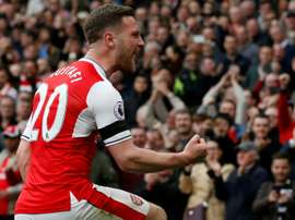 El Arsenal dejaría salir a Mustafi. AFP